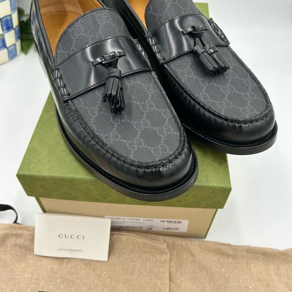 Men's Gucci GG Supreme tassel loafers size 13 made in Italy